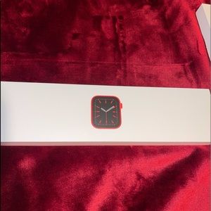 apple watch. (productRED) unisex